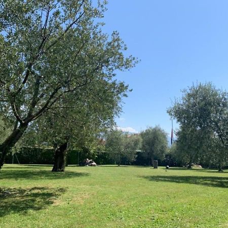 Casa Biancoliva Lägenhet Toscolano Maderno Exteriör bild